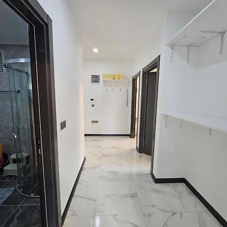 Apartment Novita Deluxe Residance этаж 10 *